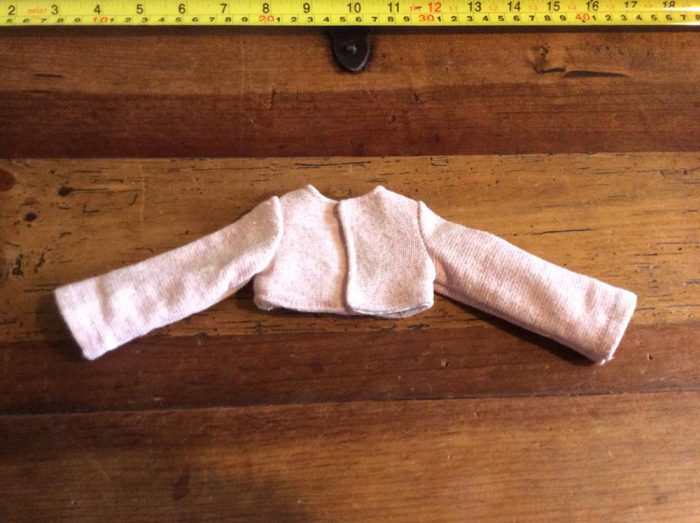 Pale pink crop top with extra long sleeves - Image 3